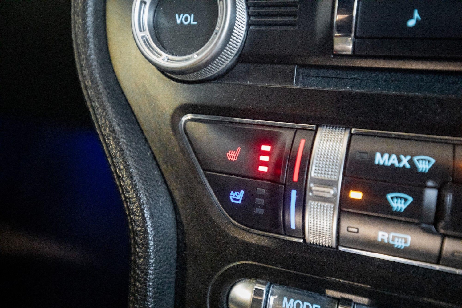 Used Ford Mustang 2016 for sale - 76825044: Photo 28