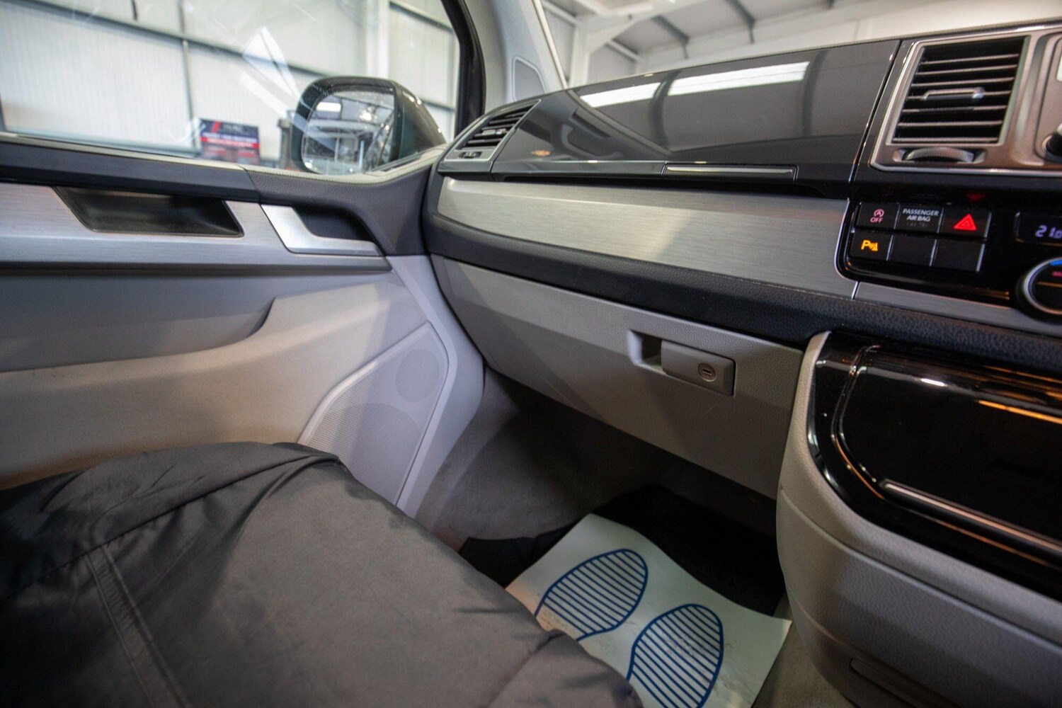 Used Volkswagen California for sale - 78136071: Photo 30