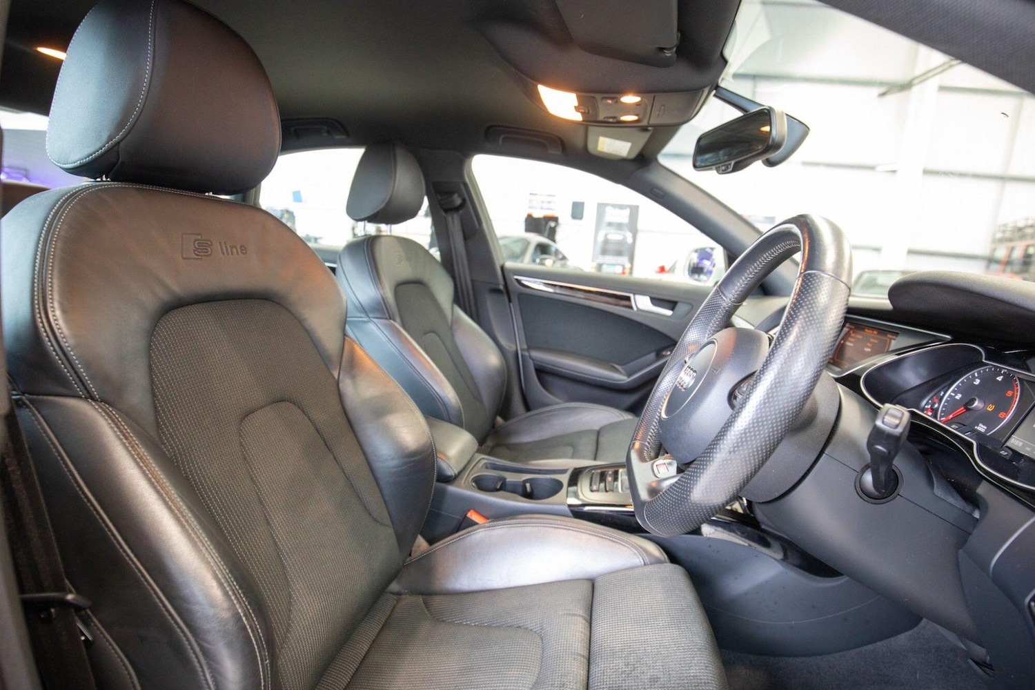 Used Audi A4 2014 for sale - 78204428: Photo 3