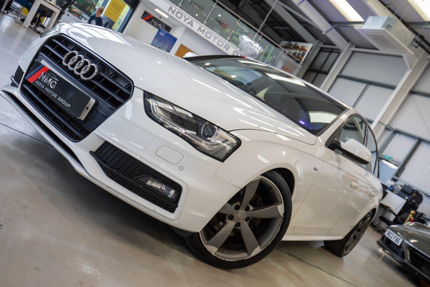 Used Audi A4 2014 for sale - 78204428: Photo 5