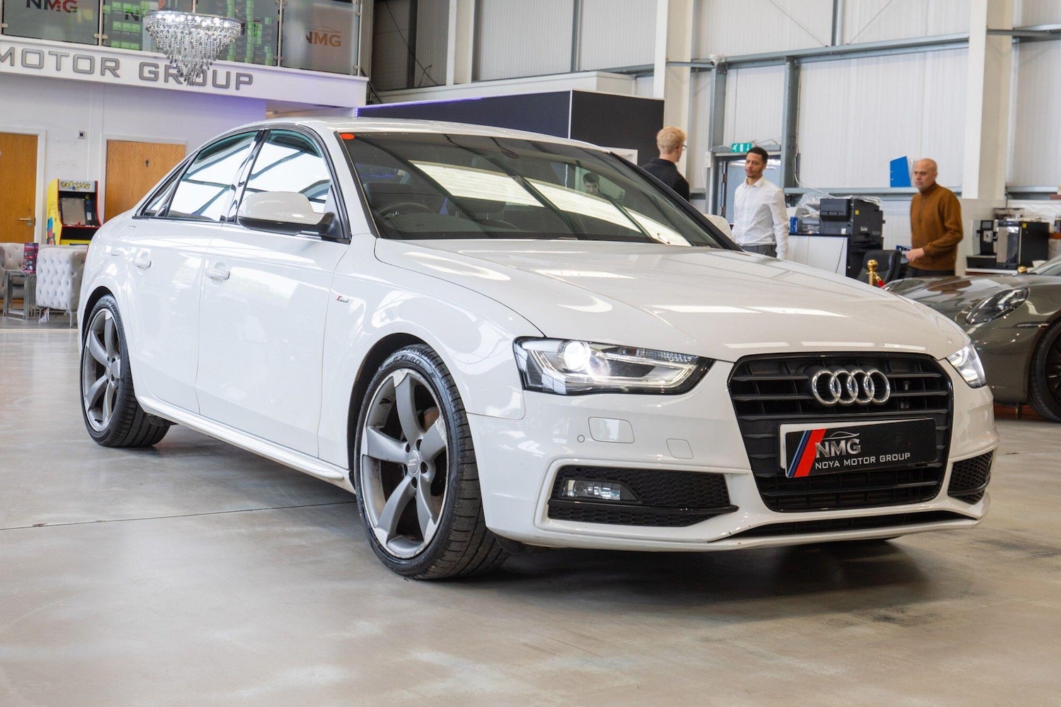 Used Audi A4 2014 for sale - 78204428: Photo 7