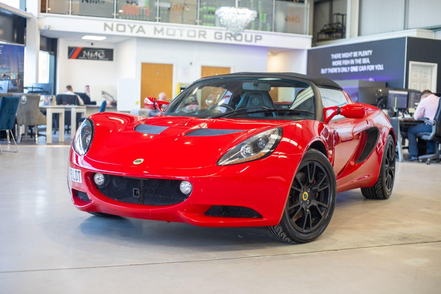 Used Lotus Elise 2016 for sale - 76823904: Photo 11