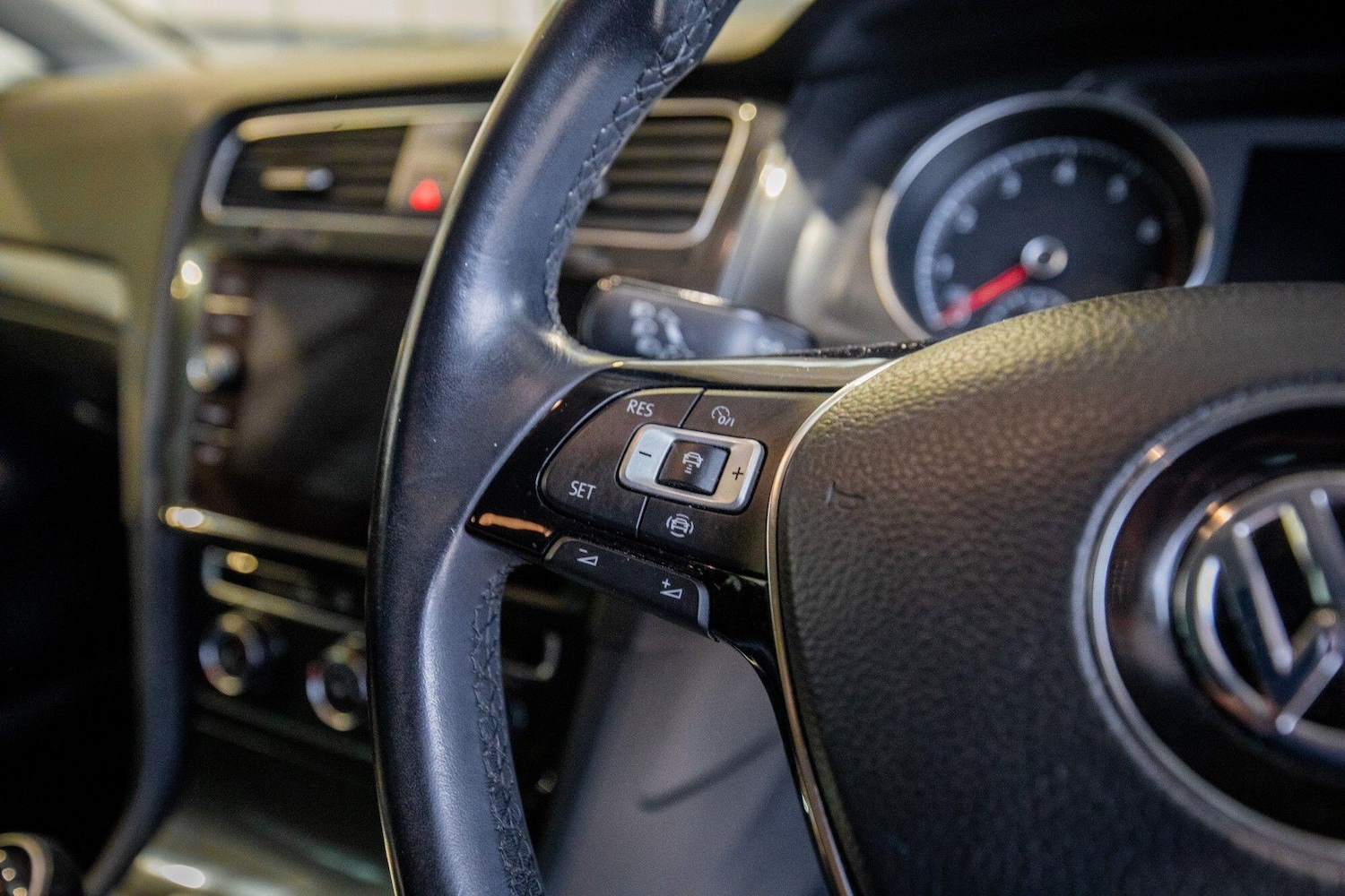 Used Volkswagen Golf for sale - 76823894: Photo 21