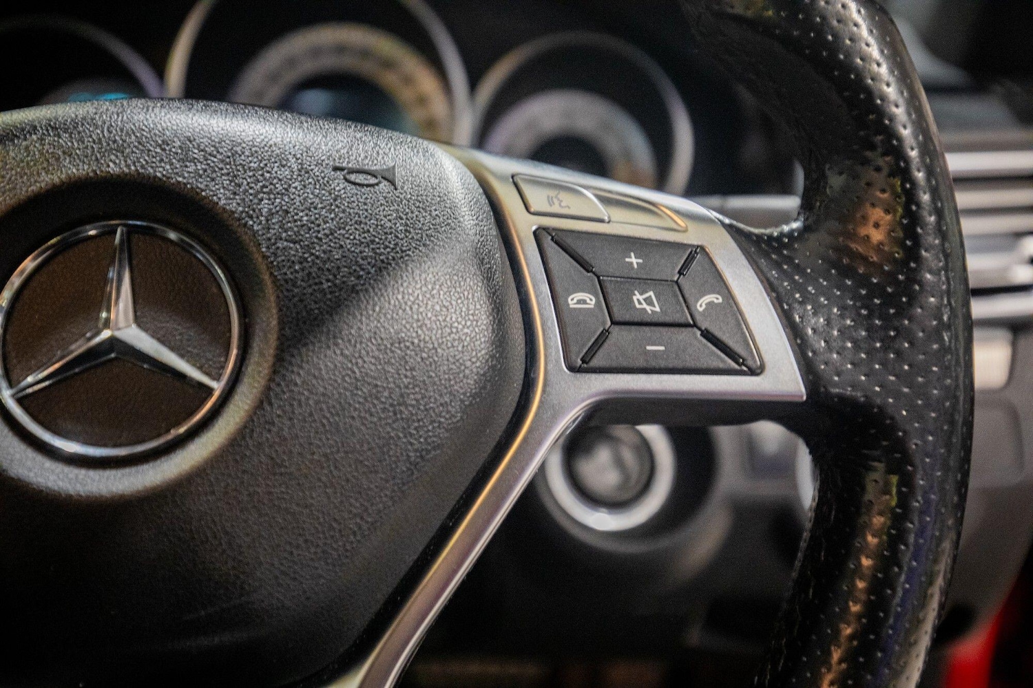 Used Mercedes-Benz E Class 2014 for sale - 77633297: Photo 16