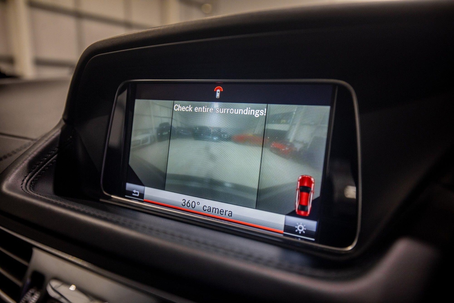 Used Mercedes-Benz E Class 2014 for sale - 77633297: Photo 22