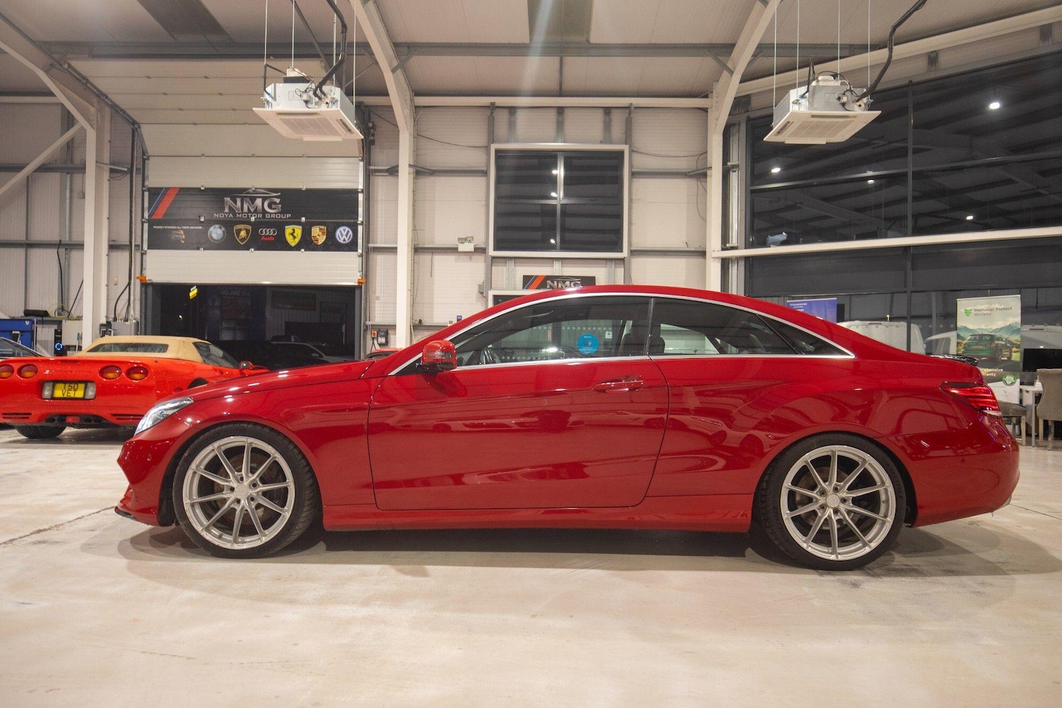 Used Mercedes-Benz E Class 2014 for sale - 77633297: Photo 33