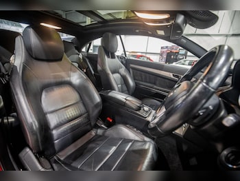 Used Mercedes-Benz E Class 2014 for sale - 77633297: Photo