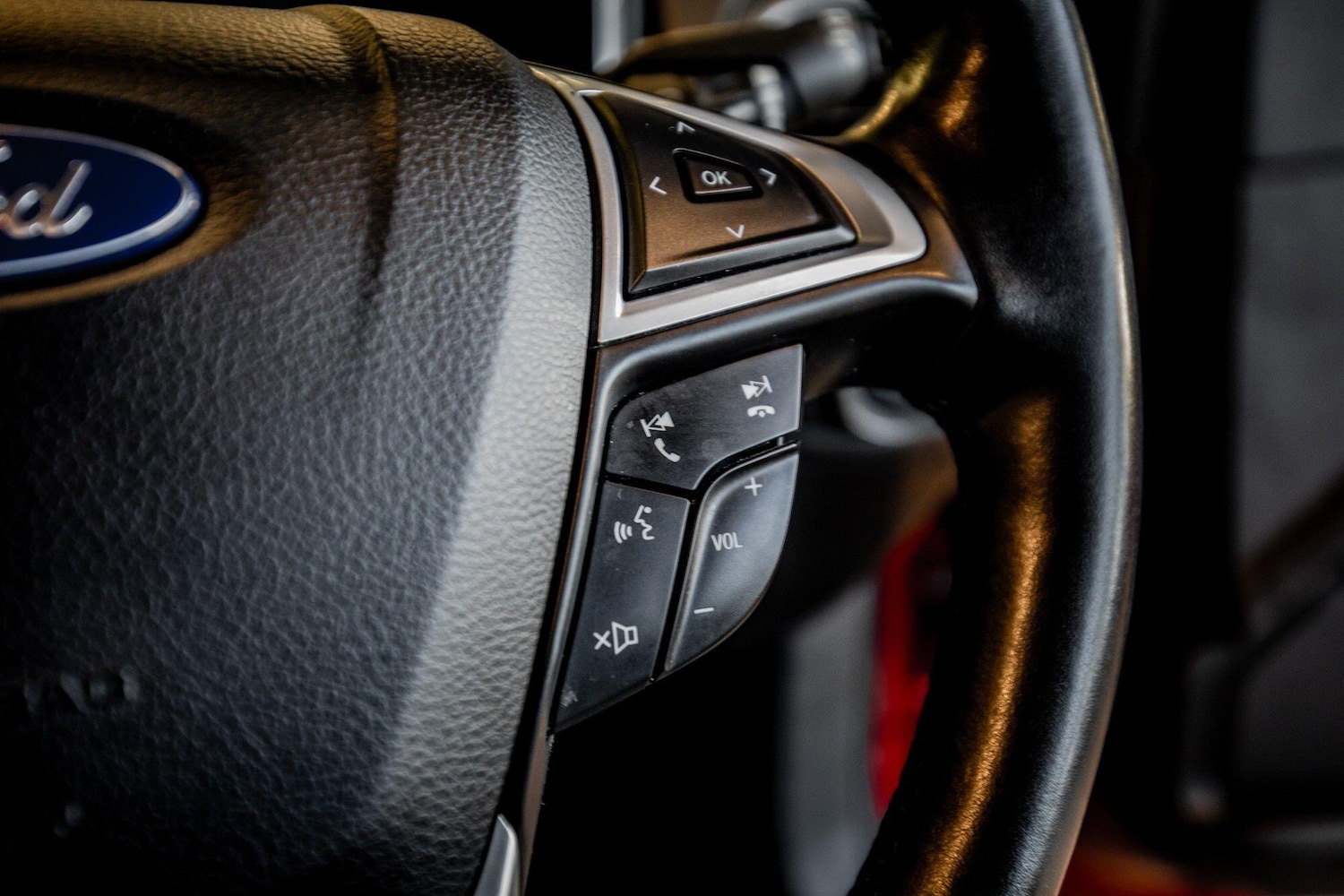 Used Ford Mondeo 2016 for sale - 77040232: Photo 19