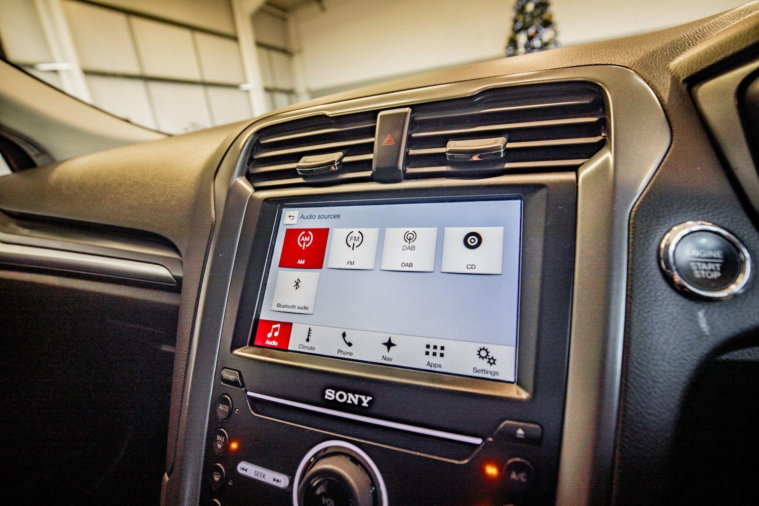 Used Ford Mondeo 2016 for sale - 77040232: Photo 27