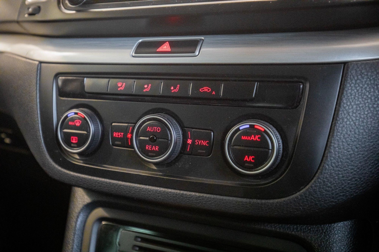 Used Volkswagen Sharan 2016 for sale - 77909071: Photo 27