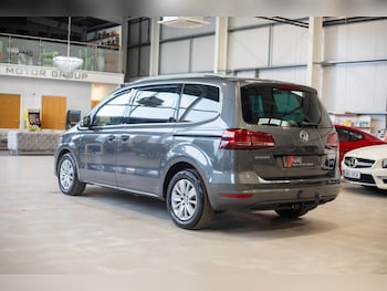 Used Volkswagen Sharan 2016 for sale - 77909071: Photo