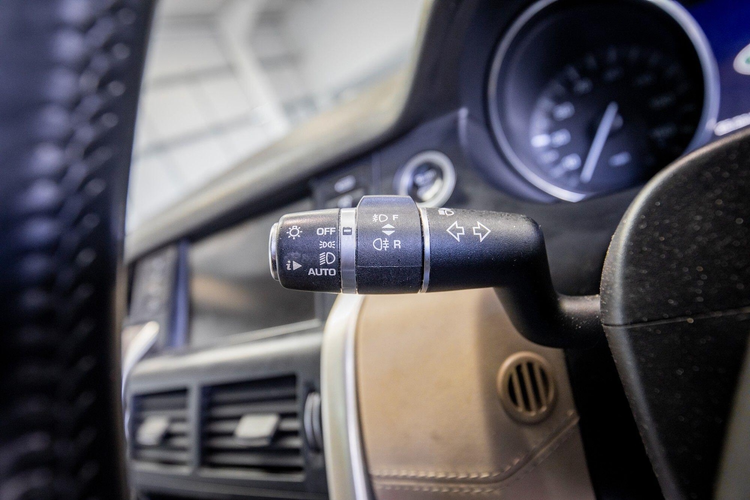 Used Land Rover Discovery Sport 2016 for sale - 77214857: Photo 24