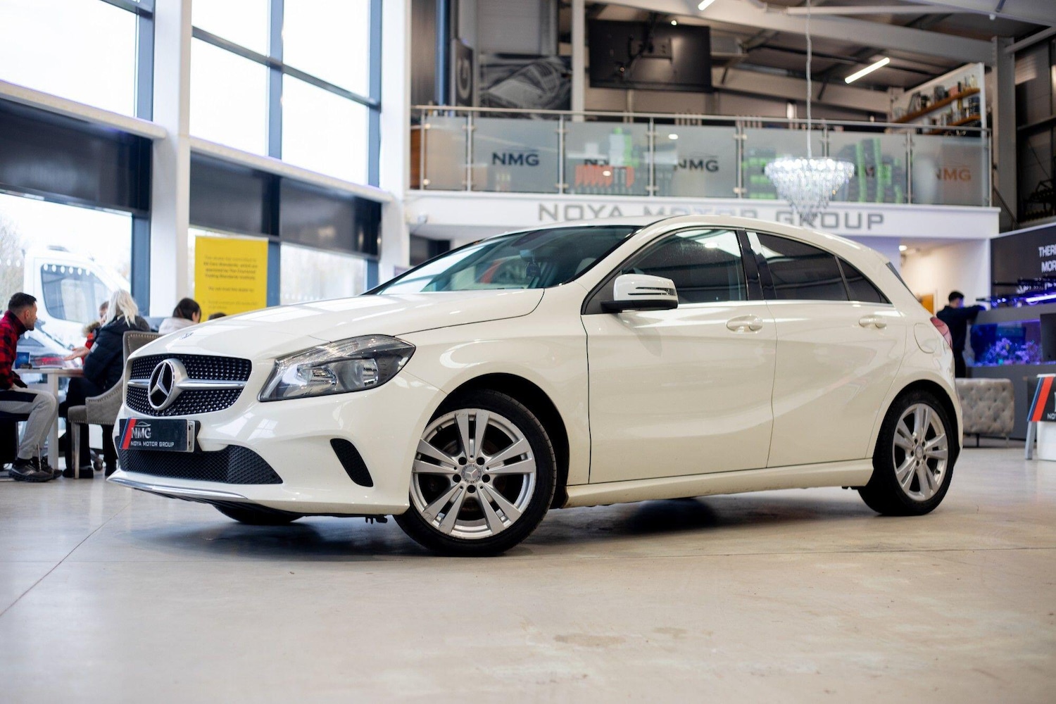 Used Mercedes-Benz A-Class 2015 for sale - 77645970: Photo 5