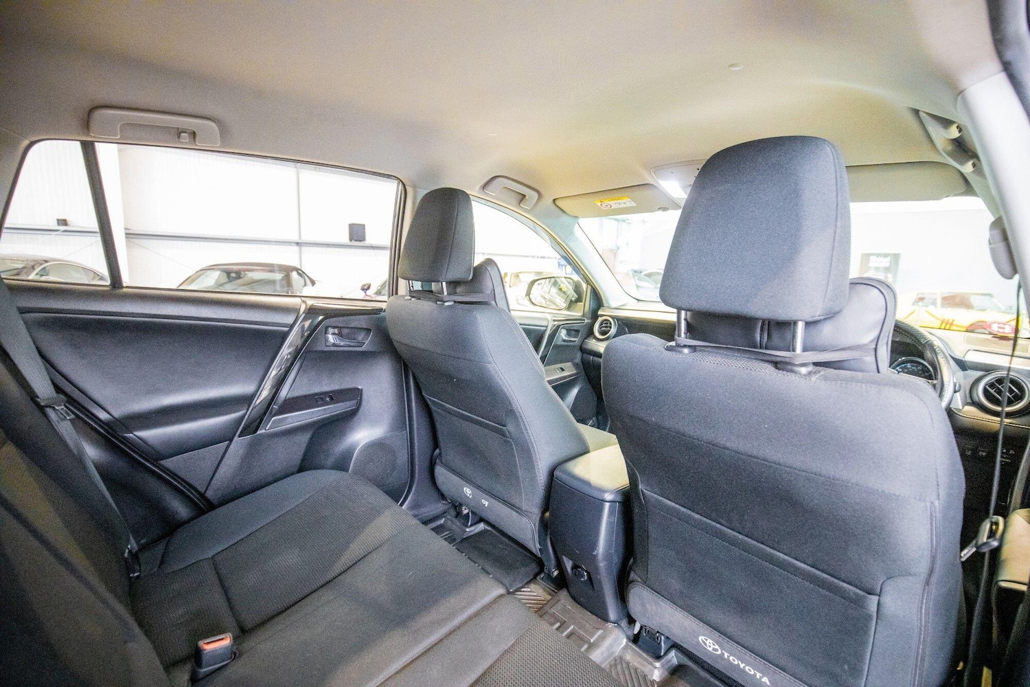 Used Toyota RAV4 for sale - 76824473: Photo 12