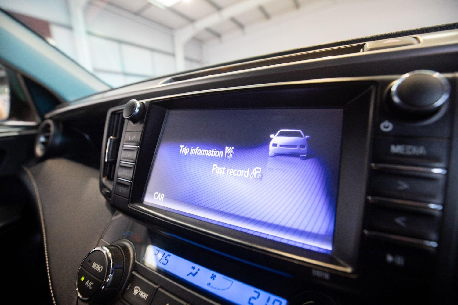 Used Toyota RAV4 for sale - 76824473: Photo 26