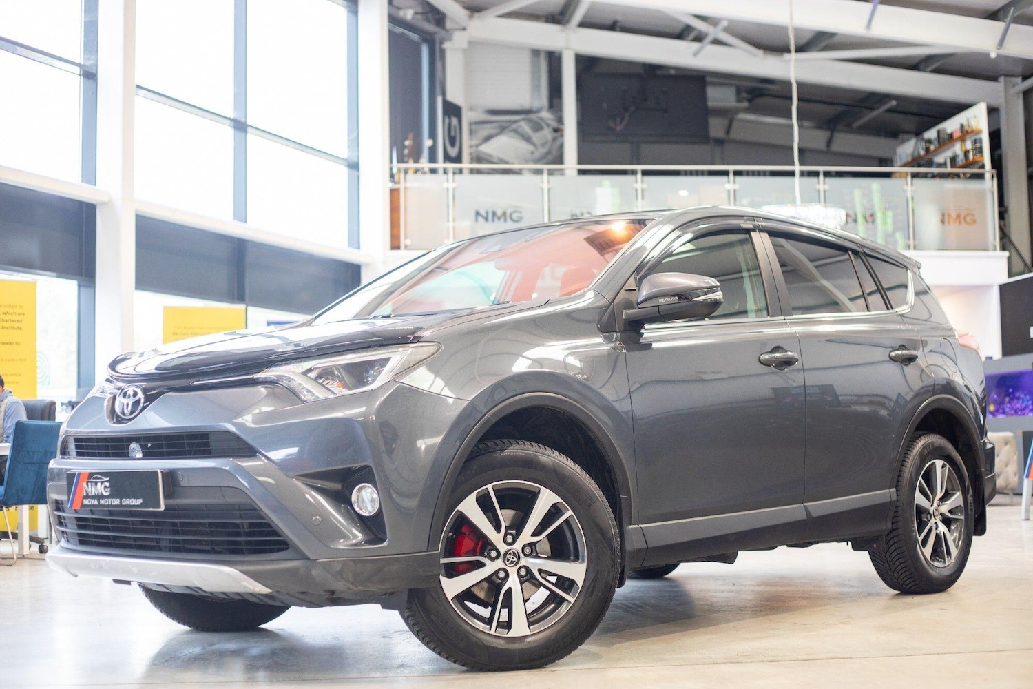 Used Toyota RAV4 for sale - 76824473: Photo 4