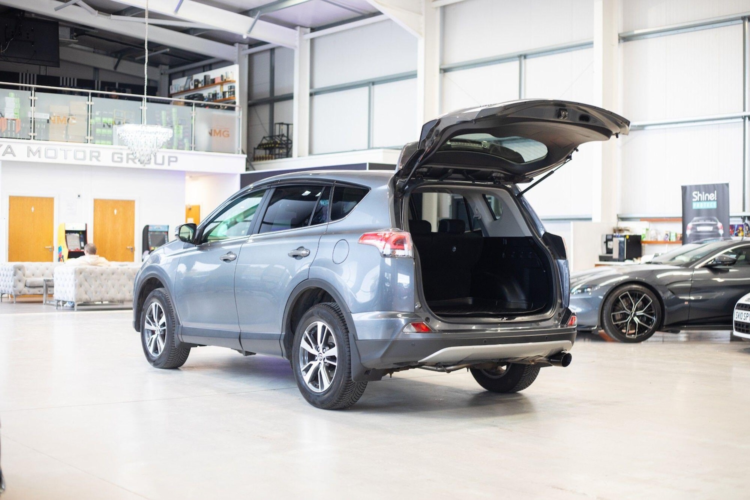 Used Toyota RAV4 for sale - 76824473: Photo 40