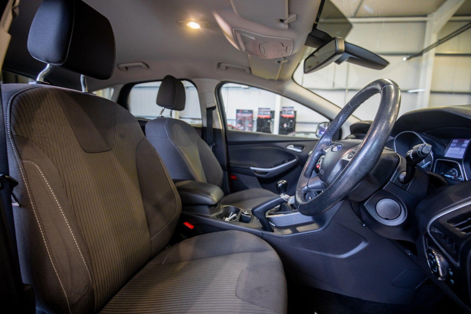 Used Ford Focus 2014 for sale - 77377054: Photo 15