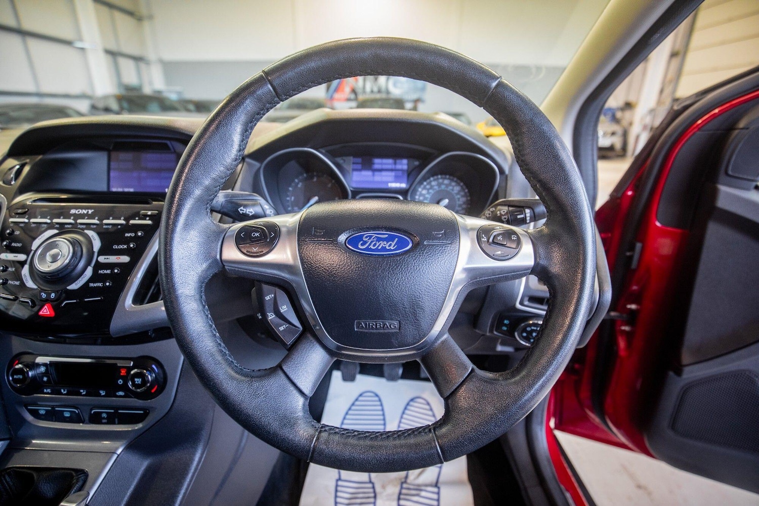 Used Ford Focus 2014 for sale - 77377054: Photo 17