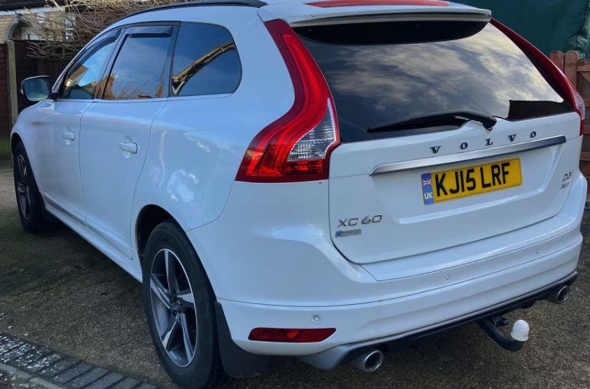 Used Volvo XC60 2015 for sale - 77468386: Photo 2