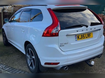 Used Volvo XC60 2015 for sale - 77468386: Photo