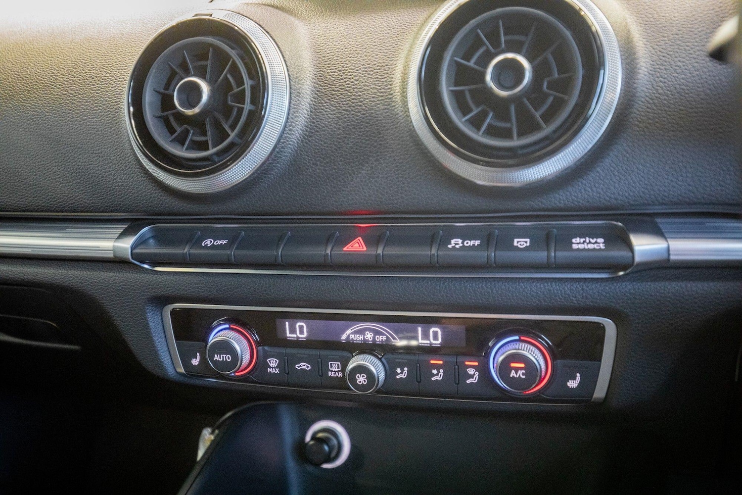 Used Audi A3 2018 for sale - 76824527: Photo 29