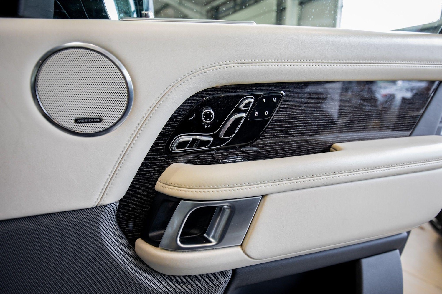 Used Land Rover Range Rover for sale - 76825218: Photo 21