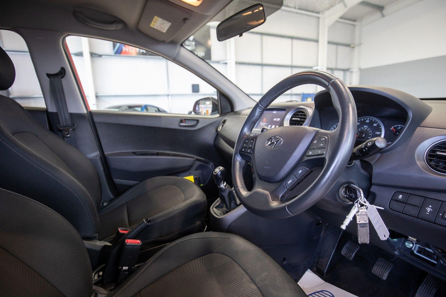 Used Hyundai i10 for sale - 76823607: Photo 16