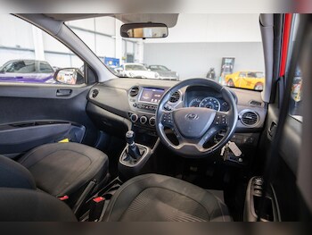 Used Hyundai i10 2019 for sale - 76823607: Photo