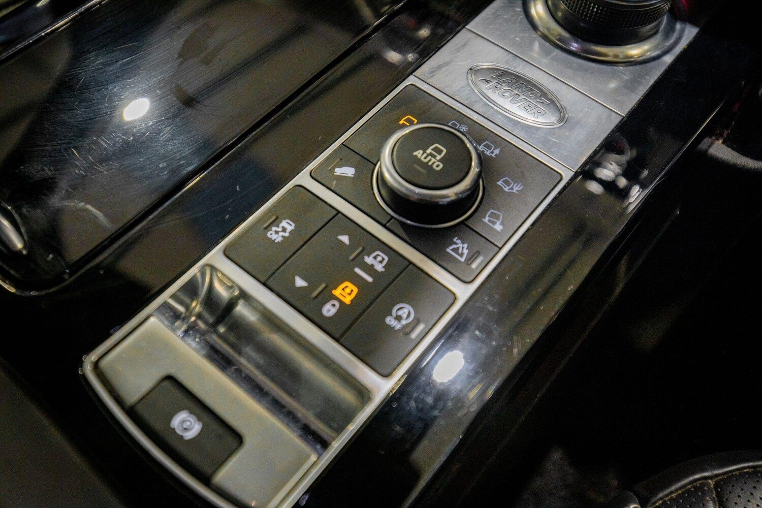 Used Land Rover Discovery 2020 for sale - 77586457: Photo 34