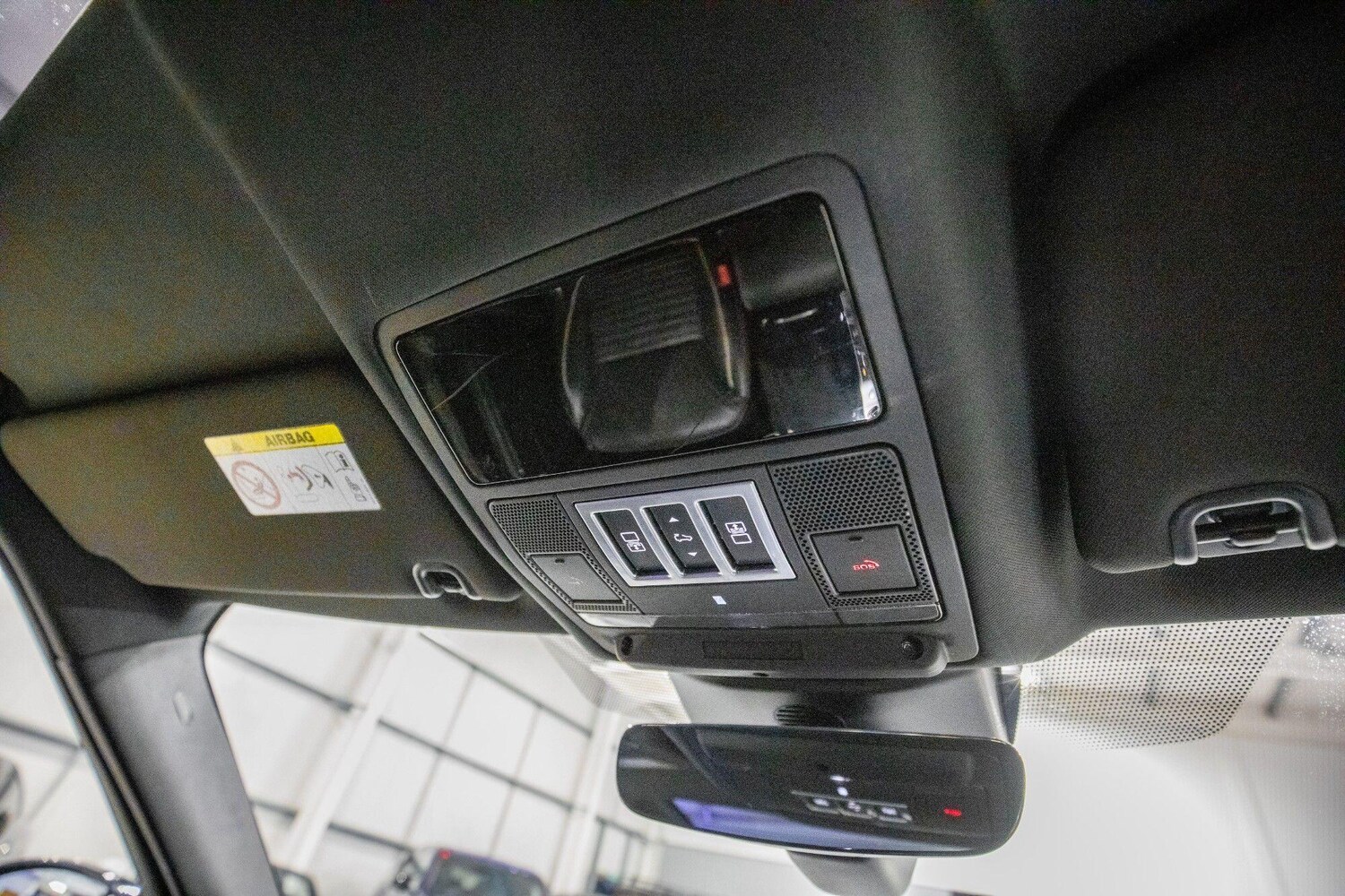 Used Land Rover Discovery 2020 for sale - 77586457: Photo 35