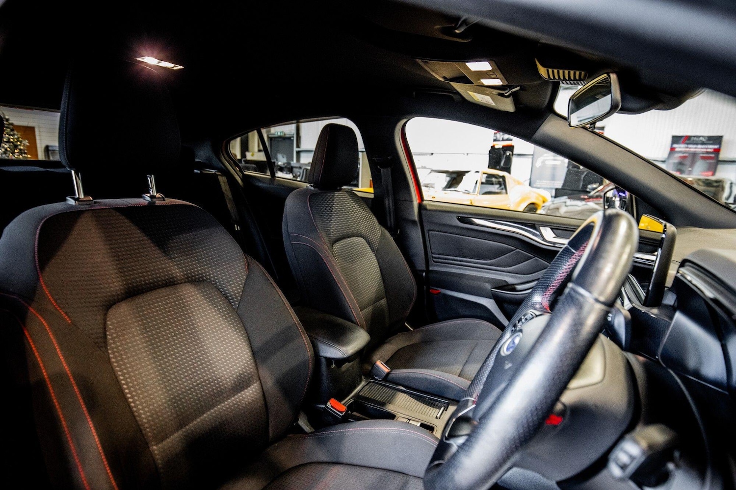 Used Ford Focus 2018 for sale - 76866403: Photo 3