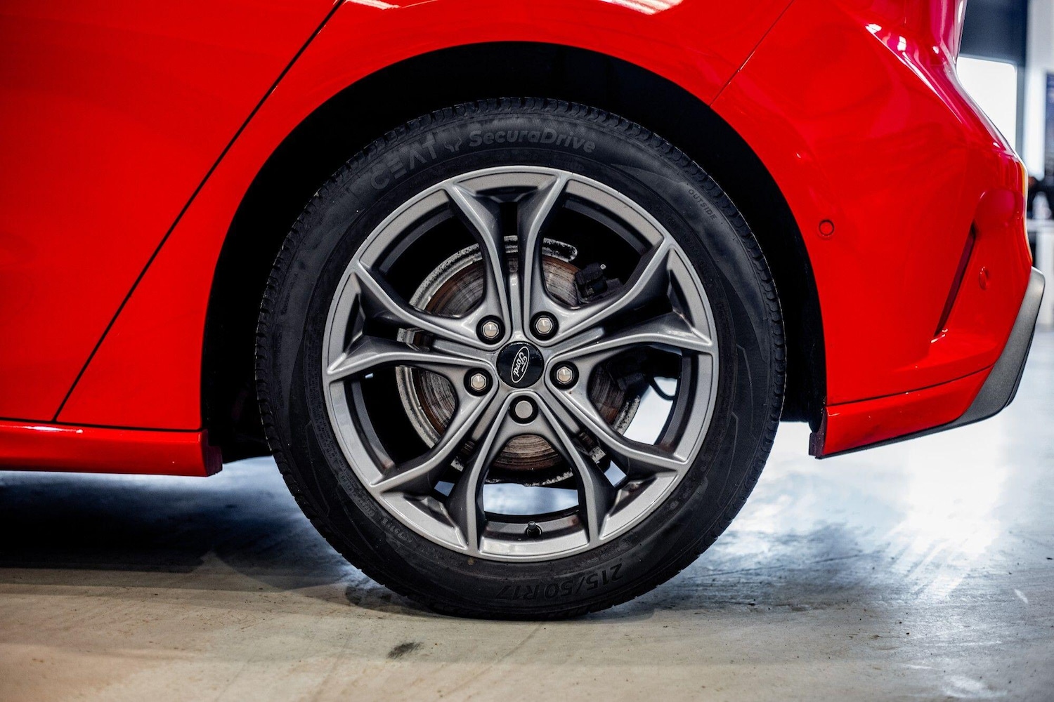 Used Ford Focus 2018 for sale - 76866403: Photo 4