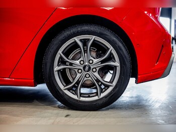 Used Ford Focus 2018 for sale - 76866403: Photo