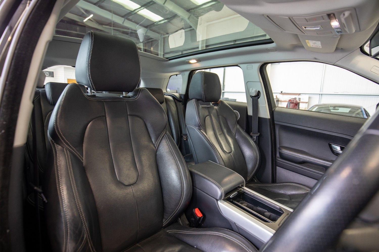 Used Land Rover Range Rover Evoque for sale - 76825041: Photo 2