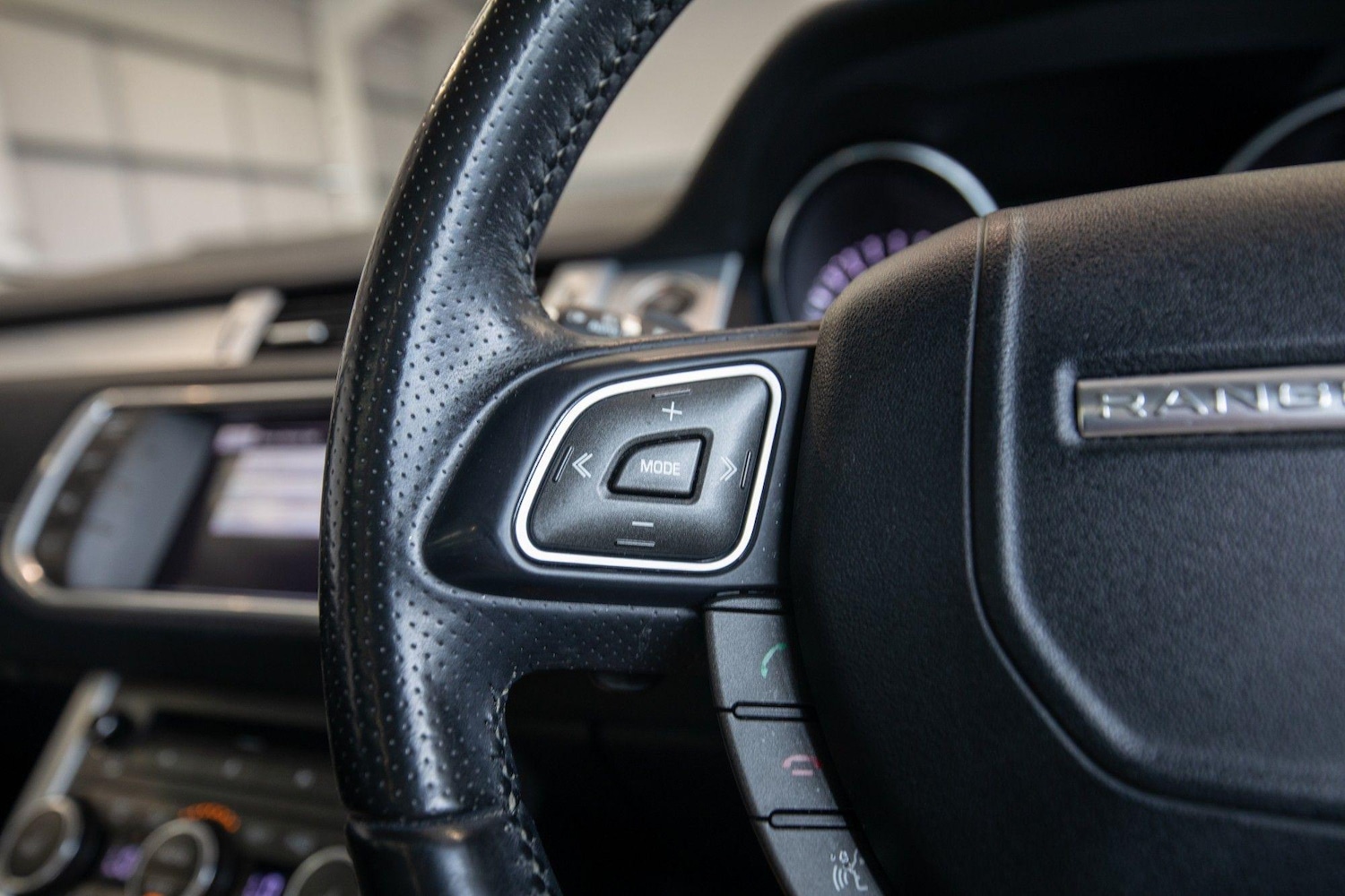 Used Land Rover Range Rover Evoque for sale - 76825041: Photo 32