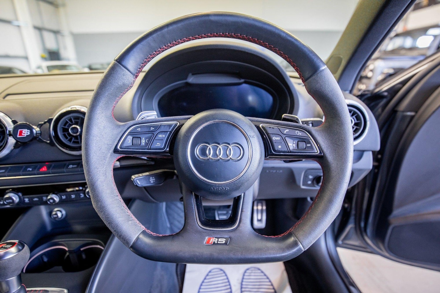 Used Audi RS3 2018 for sale - 77131919: Photo 19