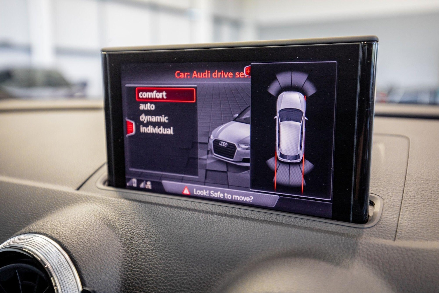 Used Audi RS3 2018 for sale - 77131919: Photo 28