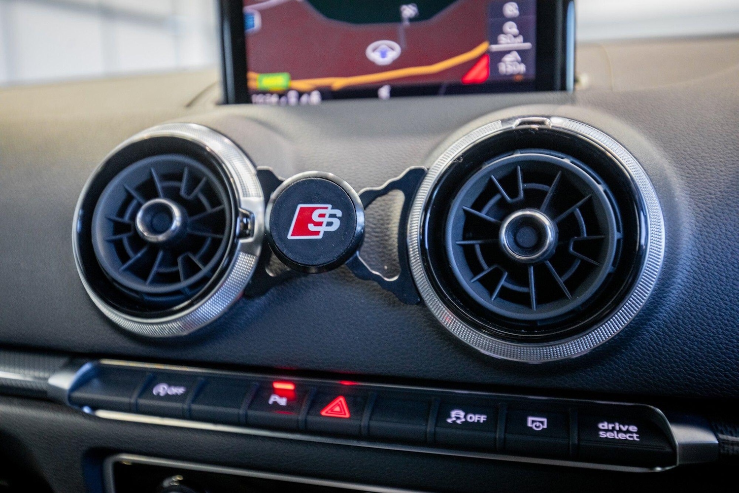 Used Audi RS3 2018 for sale - 77131919: Photo 30