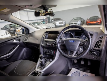 Used Ford Focus 2016 for sale - 77017198: Photo