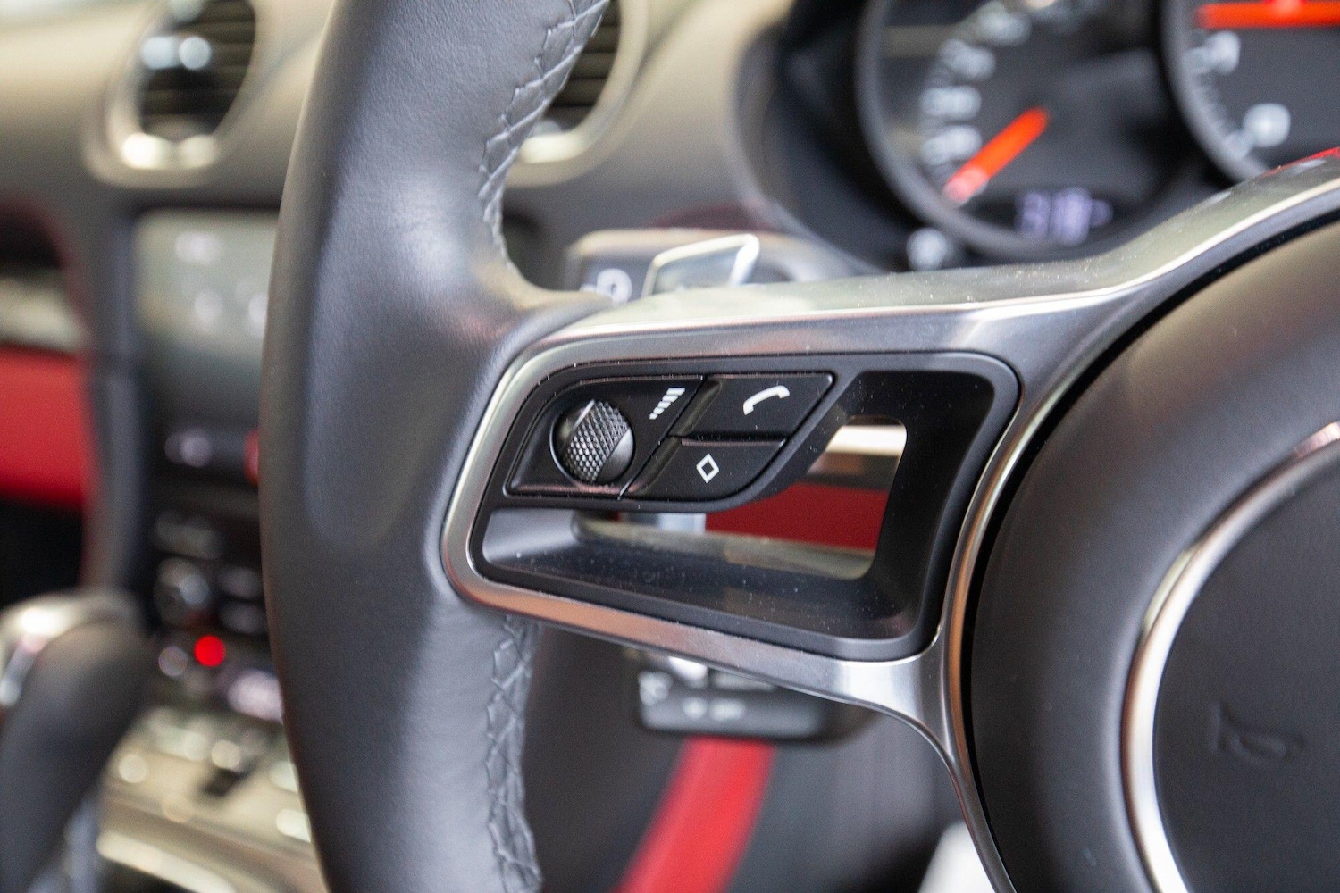 Used Porsche 718 Cayman for sale - 76825139: Photo 19