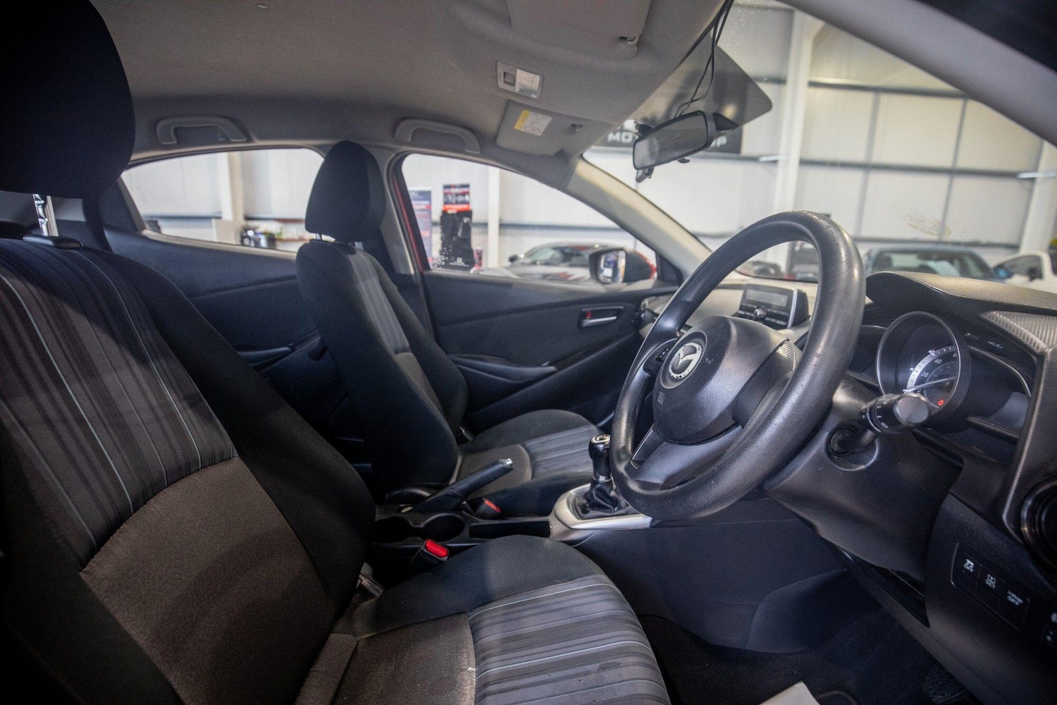 Used Mazda Mazda2 2015 for sale - 77564972: Photo 15