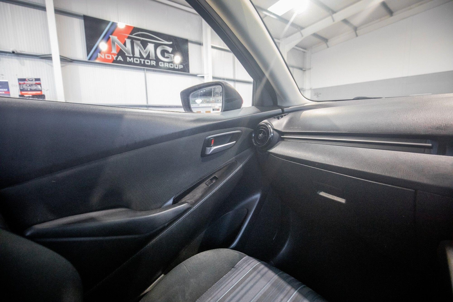 Used Mazda Mazda2 2015 for sale - 77564972: Photo 26