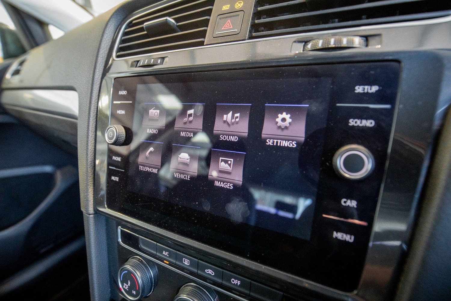 Used Volkswagen Golf for sale - 76849649: Photo 25