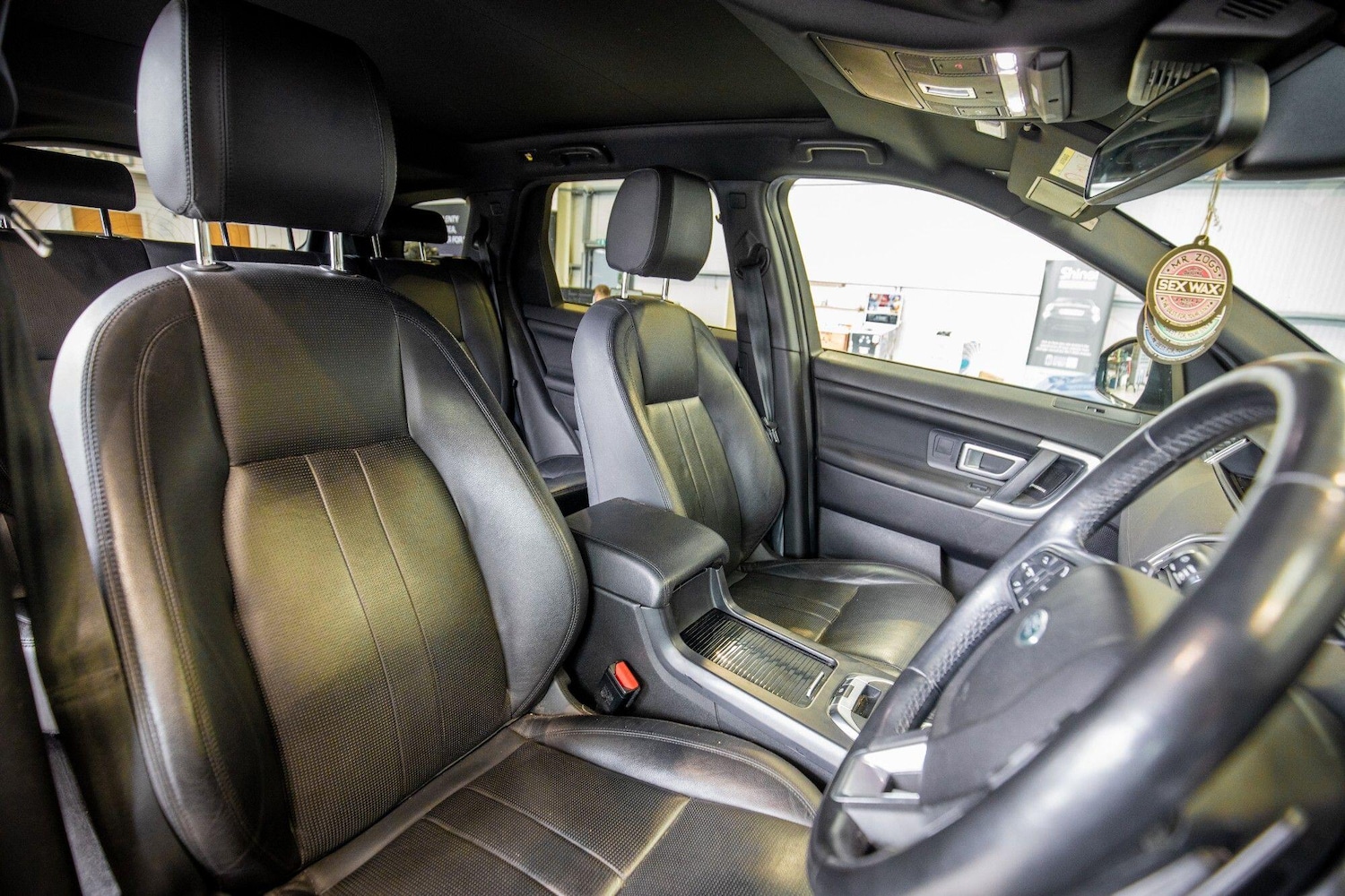 Used Land Rover Discovery Sport for sale - 76824026: Photo 3