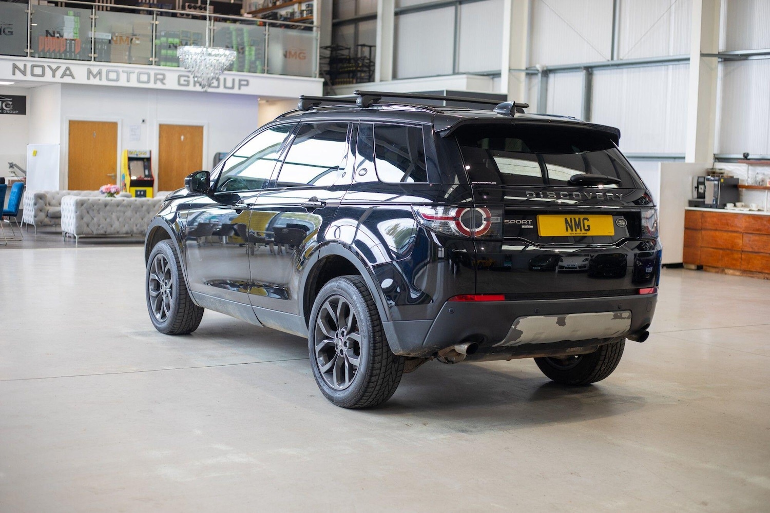 Used Land Rover Discovery Sport for sale - 76824026: Photo 4