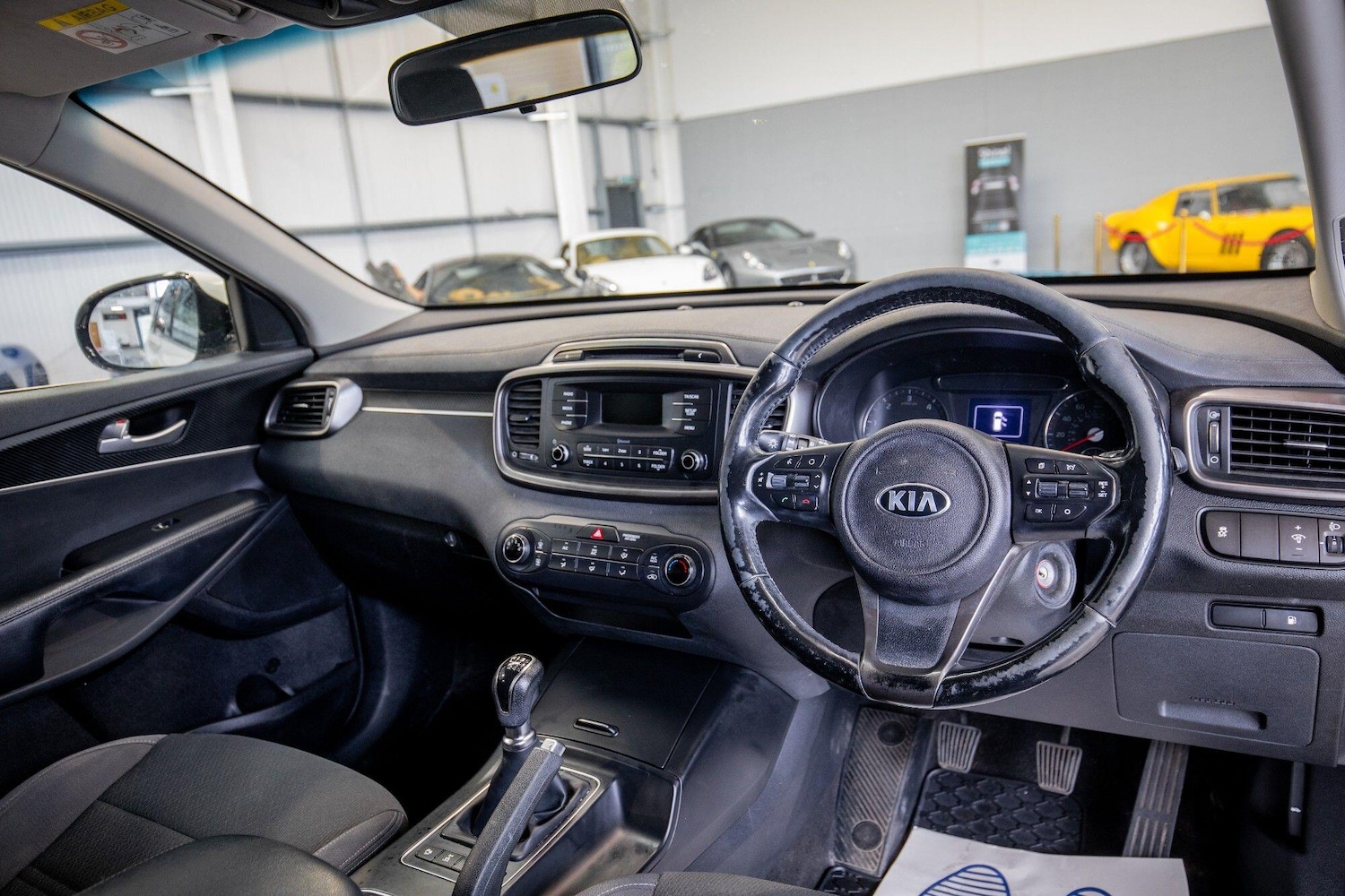 Used Kia Sorento for sale - 76824033: Photo 2