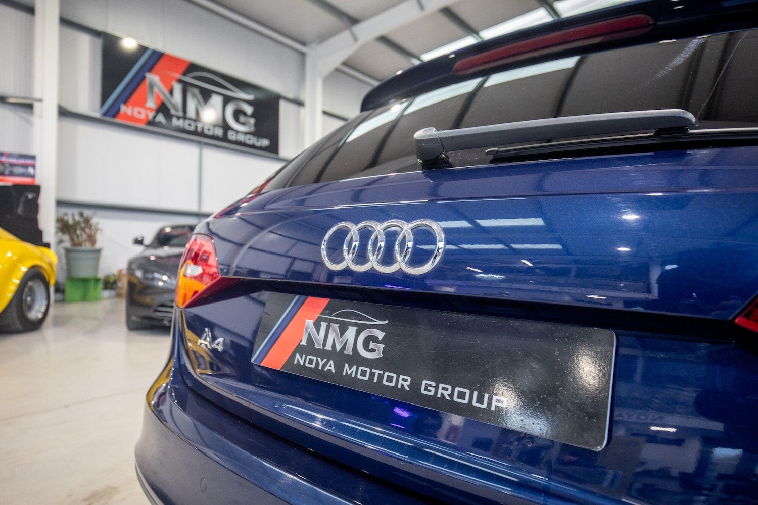 Used Audi A4 2014 for sale - 76825029: Photo 10