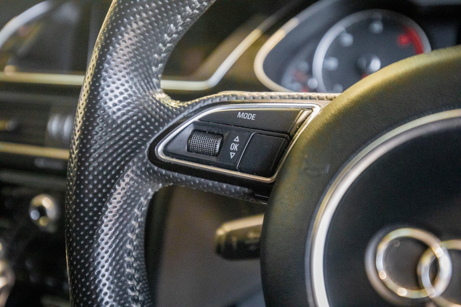 Used Audi A4 2014 for sale - 76825029: Photo 20