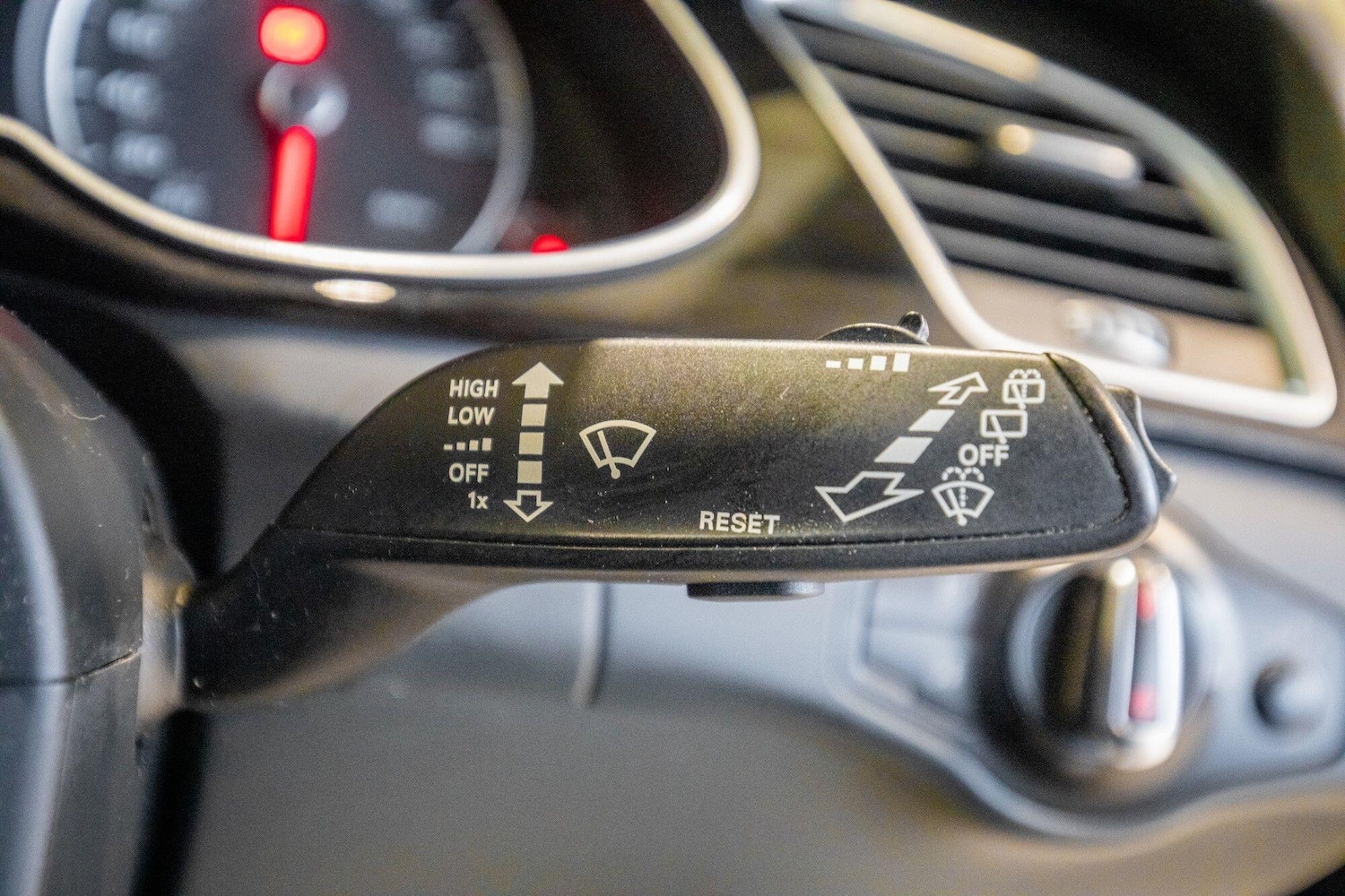 Used Audi A4 2014 for sale - 76825029: Photo 21